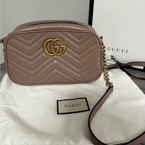 Gucci Small Marmont Shoulder Bag